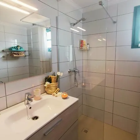 Vista Oceano&piscina, Aircon Y Wifi Rapido Pdc Puerto del Carmen (Lanzarote)