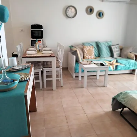 Apartment Vista Oceano&piscina, Aircon Y Wifi Rapido Pdc Puerto del Carmen (Lanzarote)