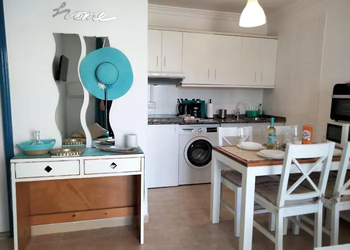 Vista Oceano&piscina, Aircon Y Wifi Rapido Pdc Apartment Puerto del Carmen (Lanzarote)